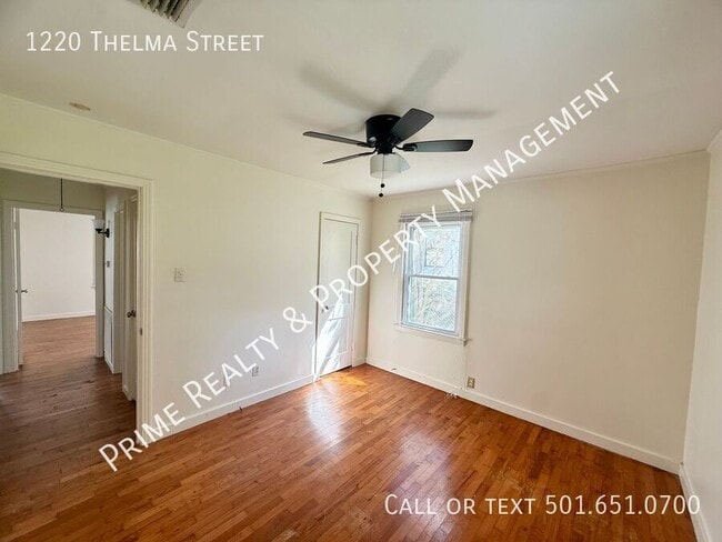 Building Photo - 1220 Thelma St