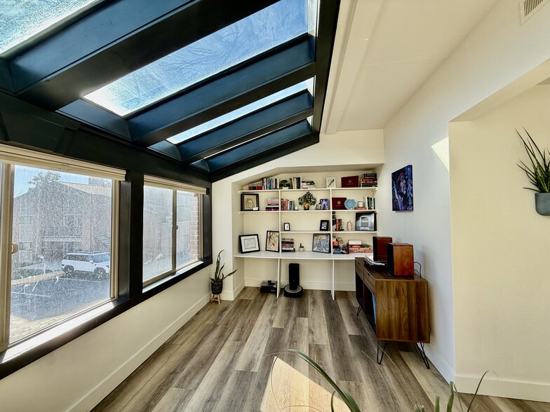 Building Photo - 1133 E Brickyard Rd