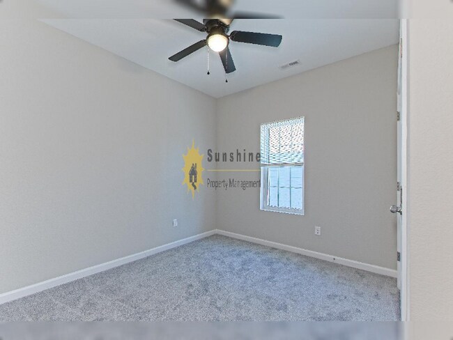 Building Photo - !!!WOW!!! Single Family home in Norfolk