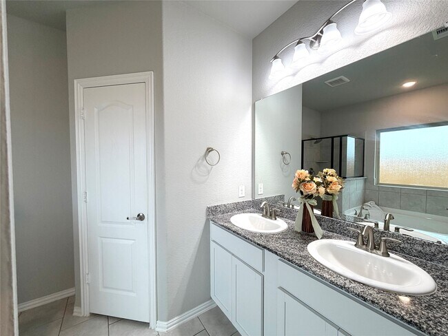 Building Photo - 31755 Wellington Pass