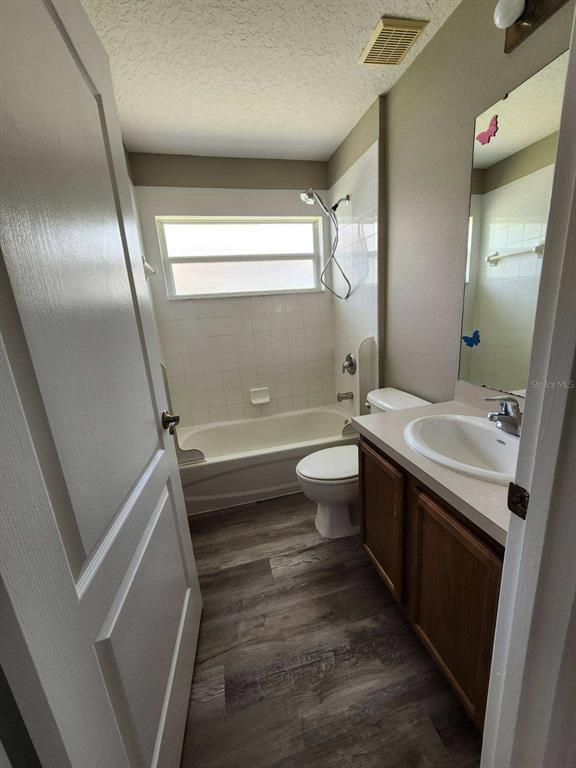 Building Photo - 2617 Athens Dr