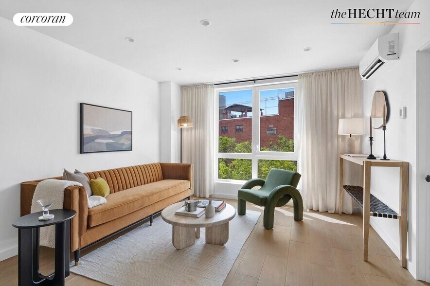 Building Photo - 1 Putnam Ave