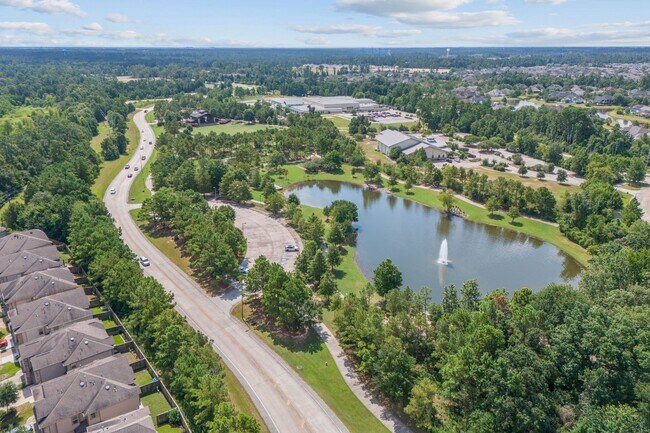 Building Photo - 166 Lindenberry Cir