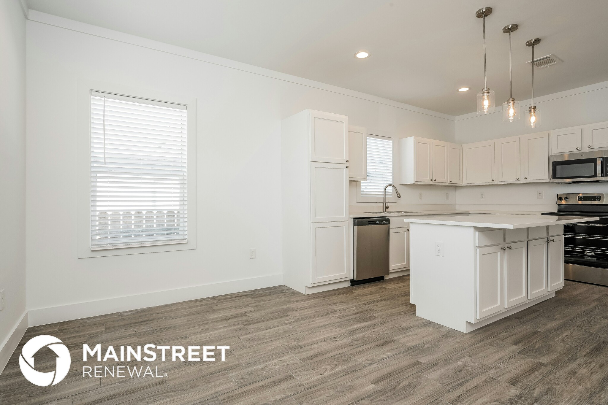 Building Photo - 3830 Holmes St