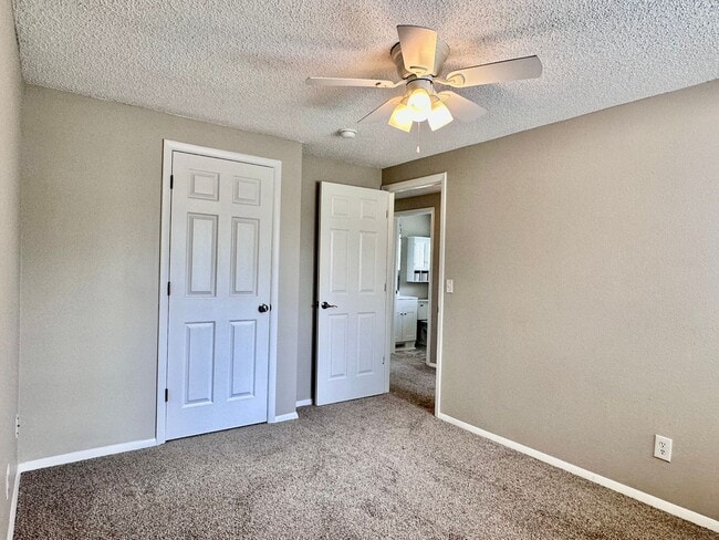 Building Photo - Conveniently Located Home in East Quincy H...