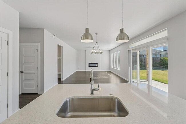 Building Photo - 520 NW 176th Terrace