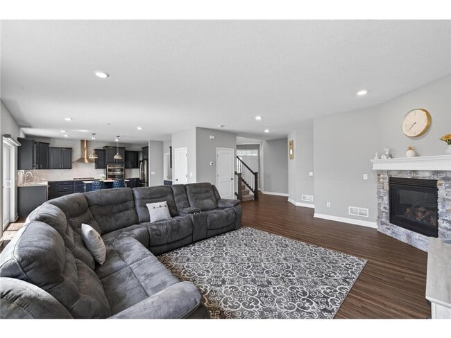 Building Photo - 1559 Edgebrook Ln