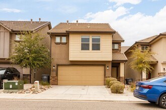 Building Photo - Beautiful Desert Canyon 4 Bedroom / 2.5 Bathroom / 2 Car Garage available NOW
