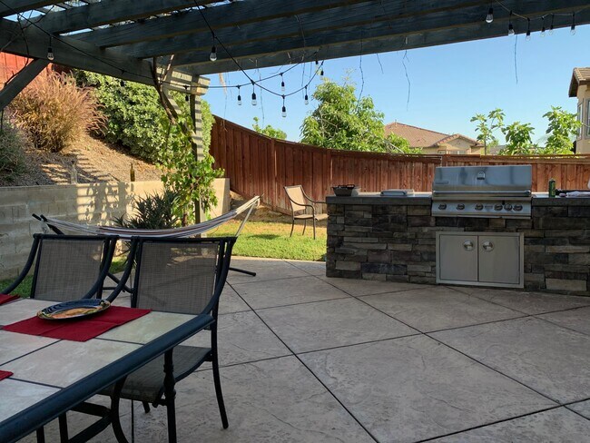Building Photo - 7413 Tioga Ln