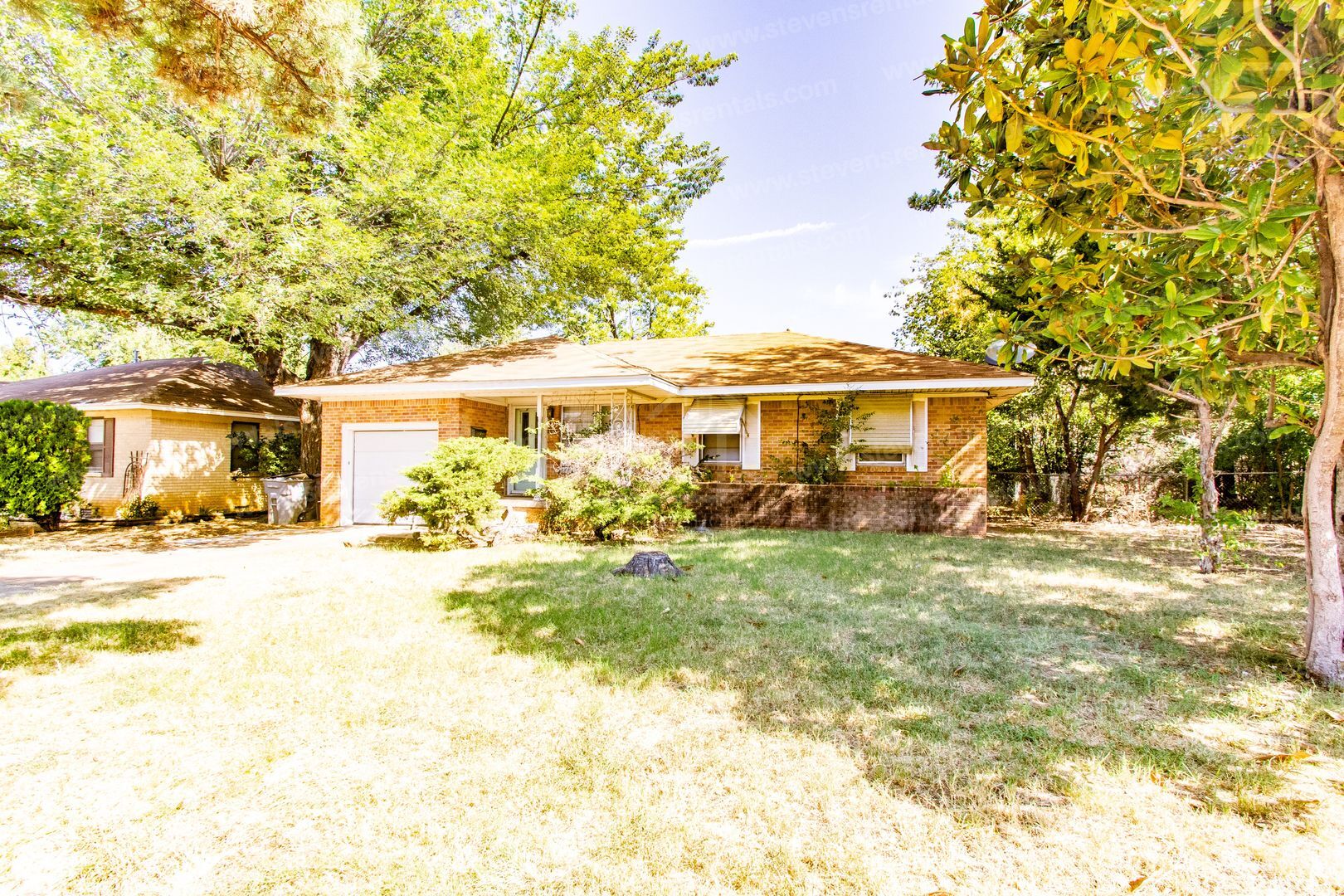 Building Photo - 2205 NW Smith Ave