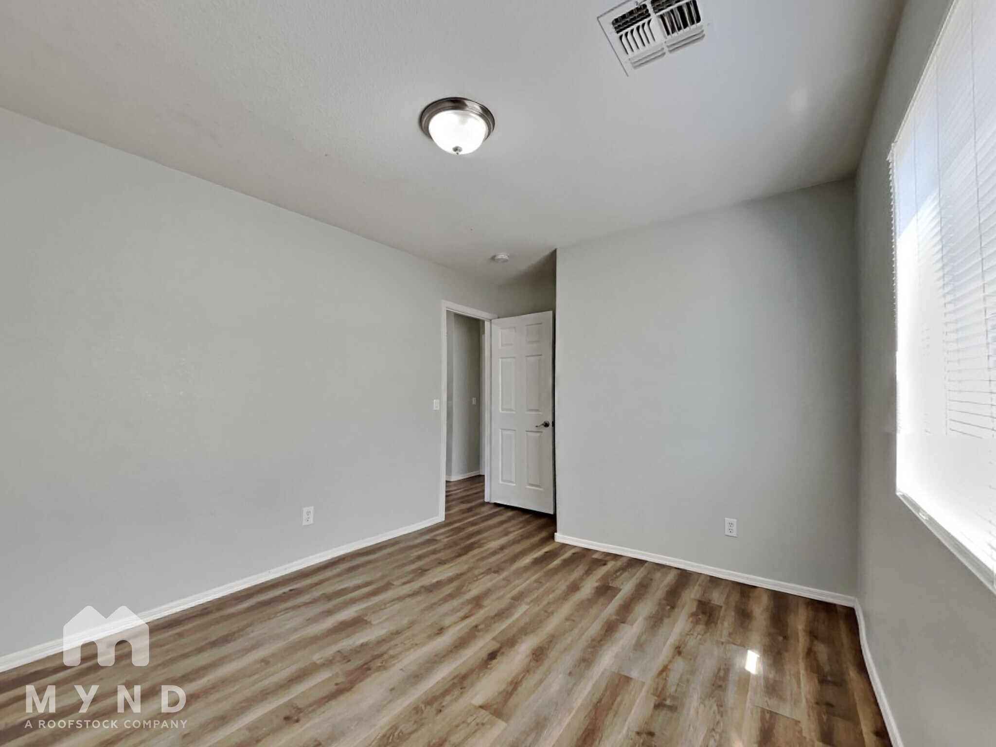 Building Photo - 1508 E Atlanta Ave