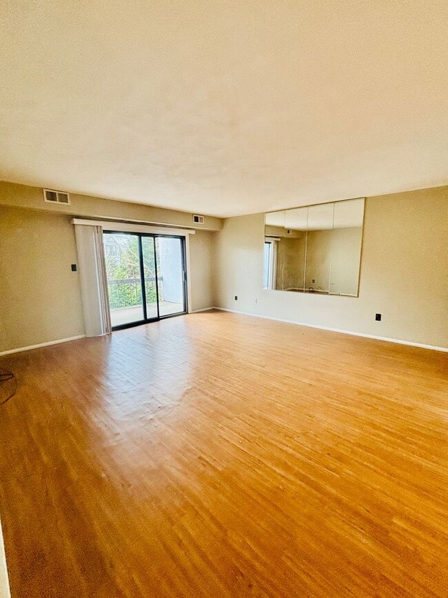 Building Photo - 20 Dougherty Blvd