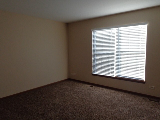 Building Photo - 1404 Keele Dr