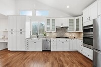 Building Photo - Fully Renovated Home in University City!