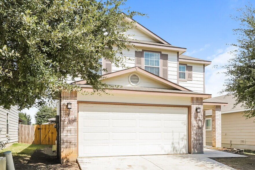 Building Photo - 11911 Pure Silver