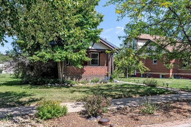 Building Photo - 3738 Zenobia St
