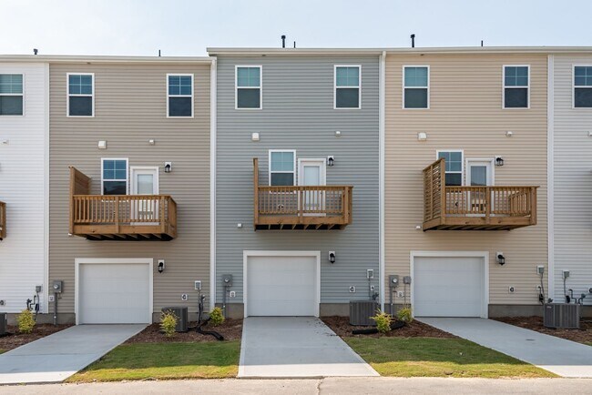 Building Photo - 2638 Chert Ln