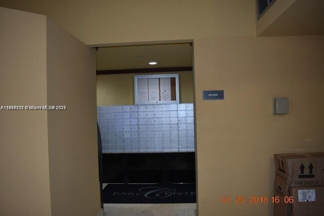 Building Photo - 3300 NE 192 St