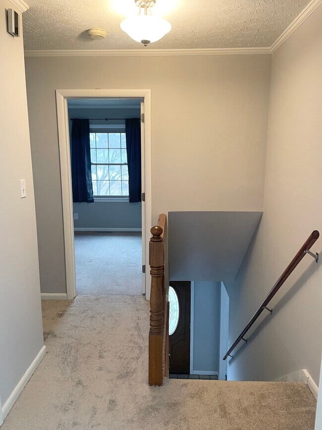 Building Photo - 290 Shawnee Dr