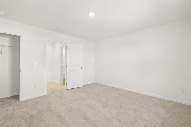 Building Photo - 84 Smithwood Dr