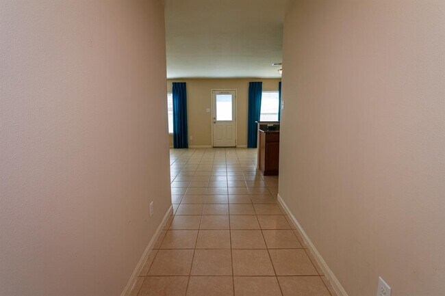 Building Photo - 12115 Estelle Ln