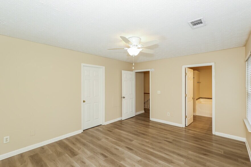 Building Photo - 252 Prescott Ct