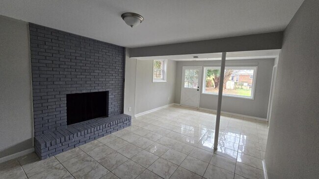 Building Photo - 4339 Sasanqua Ct