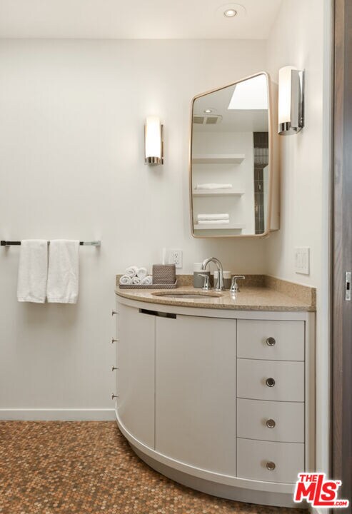 Building Photo - 8271 Woodshill Trail