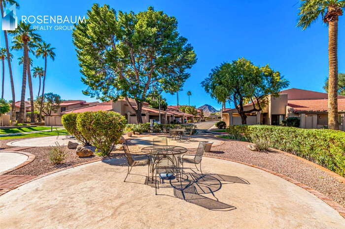 Building Photo - 7921 E San Miguel Ave
