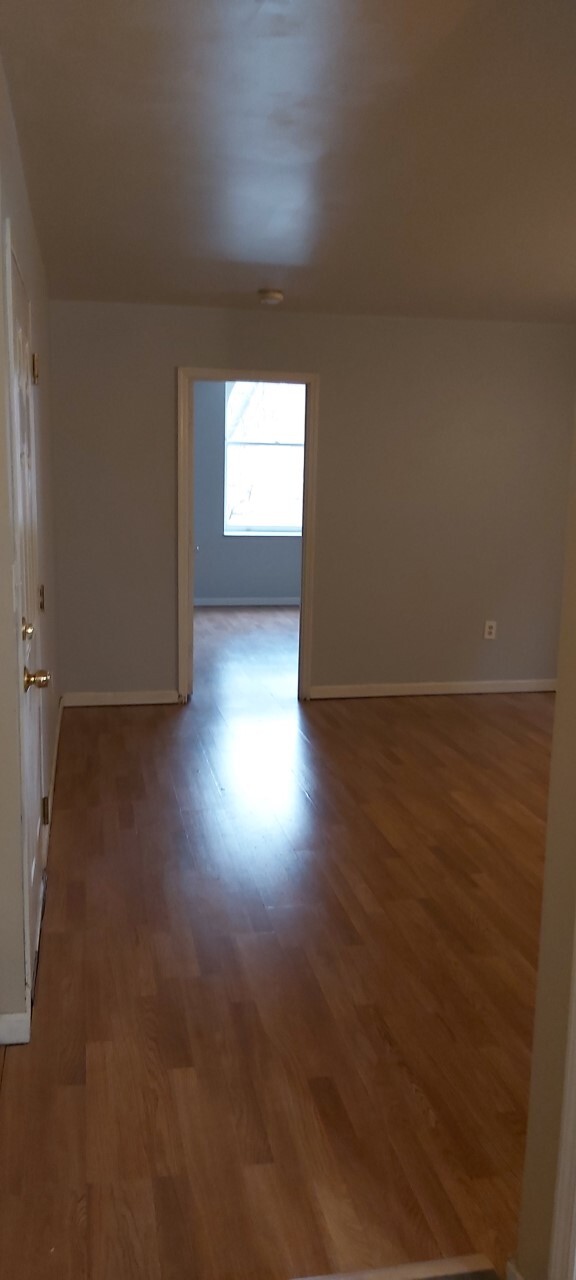 Building Photo - 2219 Pestalozzi St