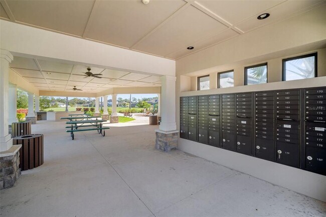 Building Photo - 3590 Quiet Dr