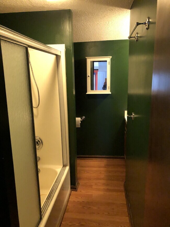 Building Photo - Hudsonville 2BR