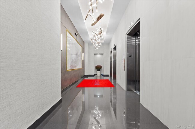 Building Photo - 38-20 Parsons Blvd