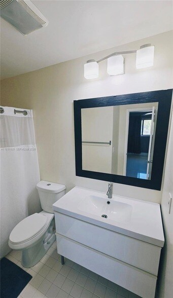 Building Photo - 18785 NW 62nd Ave