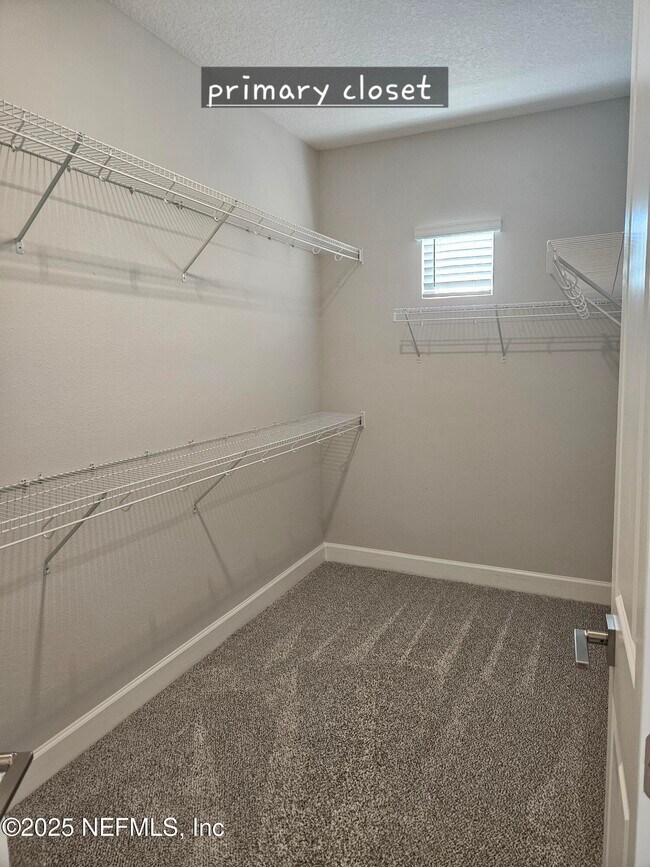 Building Photo - 11340 Breakers Bay Wy