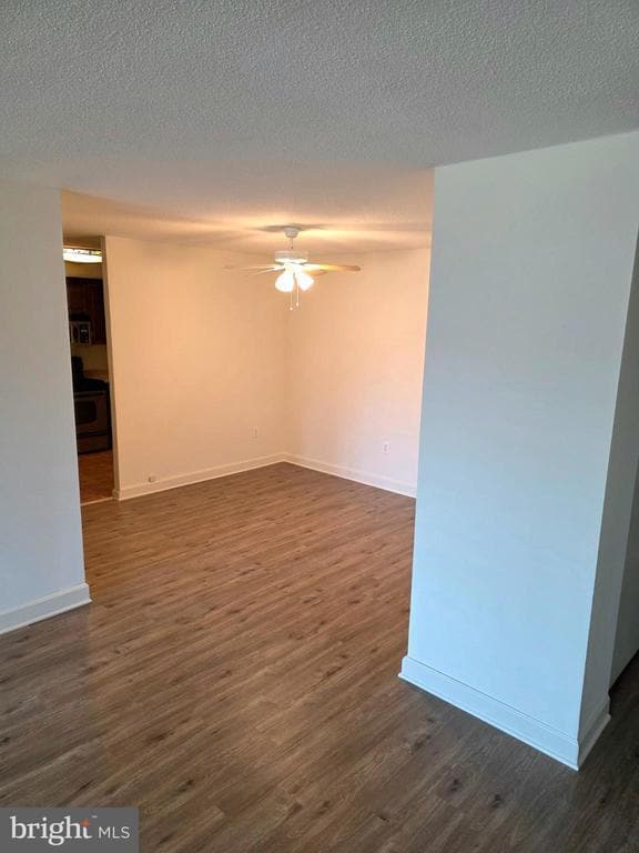 Building Photo - 1300 Army Navy Dr