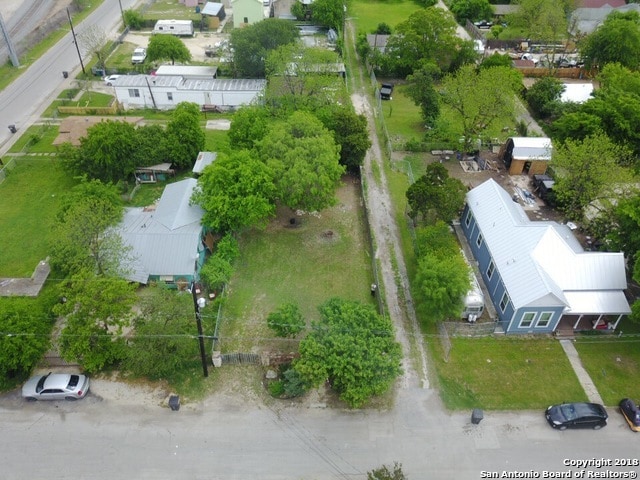 Building Photo - 622 Muncey-
