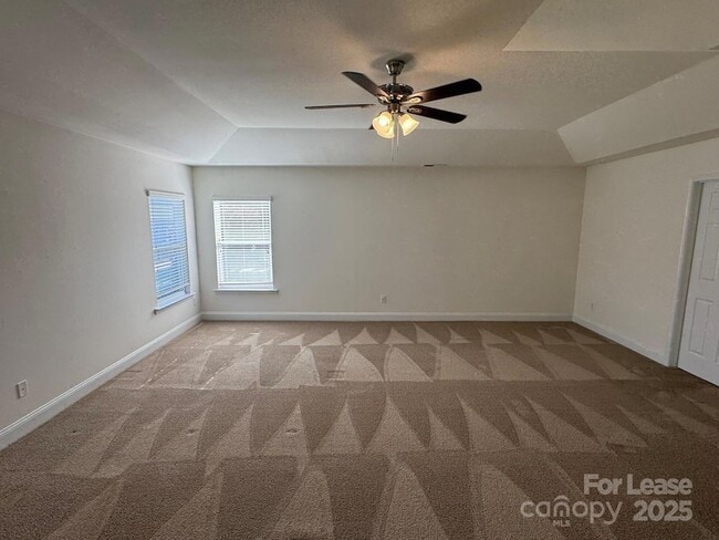 Building Photo - 6622 Latherton Ln