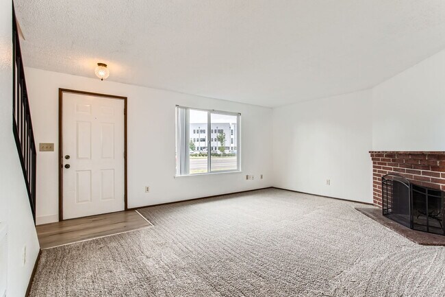 Building Photo - 1711 SE Blairmont Dr