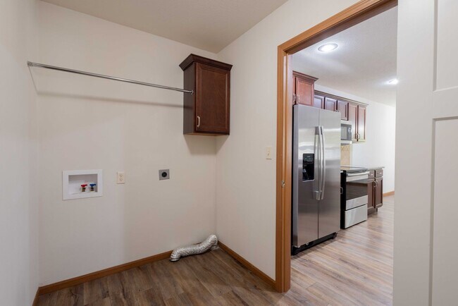 Building Photo - NEW LUXURY DUPLEX in the sought-after Sout...