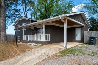 Building Photo - 2 11th Ct N