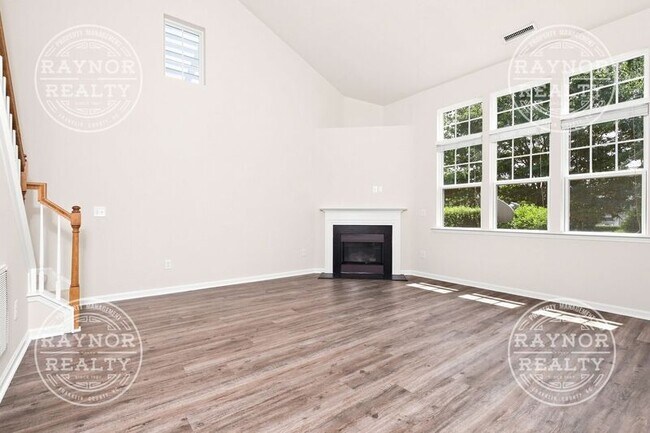 Building Photo - 320 Hammond Oak Ln