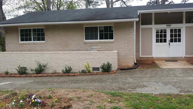 Building Photo - 3157 Wesley Chapel Rd