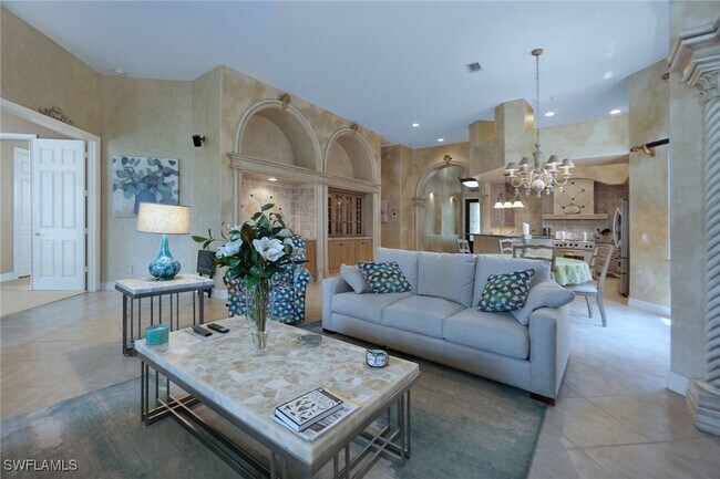 Primary Photo - 4248 Kensington High St