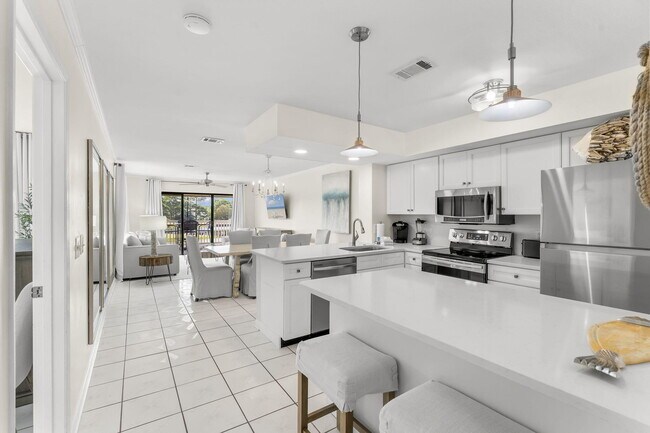 Building Photo - 913 Harbour Point Ln