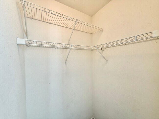 Building Photo - Move-In Ready 3 Bedroom 2 Bathroom Hemet Pool Home with Solar