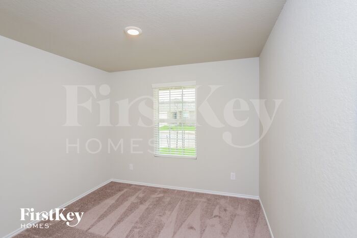 Building Photo - 1718 Morse Way