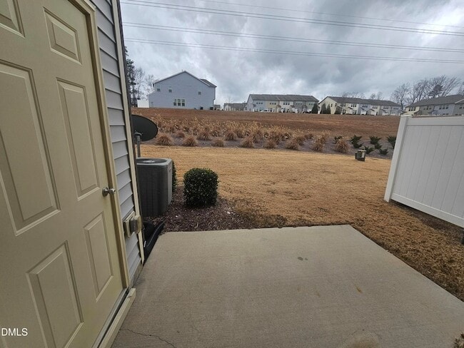 Building Photo - 41 Hawkstone Dr