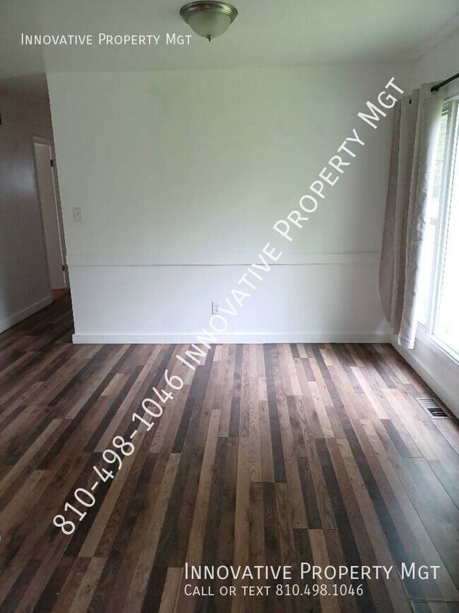 Building Photo - 5476 Westchester Dr