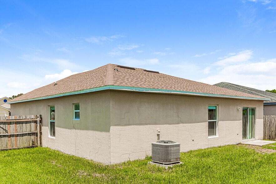 Building Photo - 3204 Talisman Drive